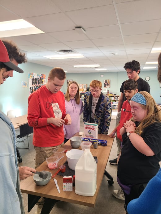 ER,SA,SK,DR,AF,OM-Making Putty-1